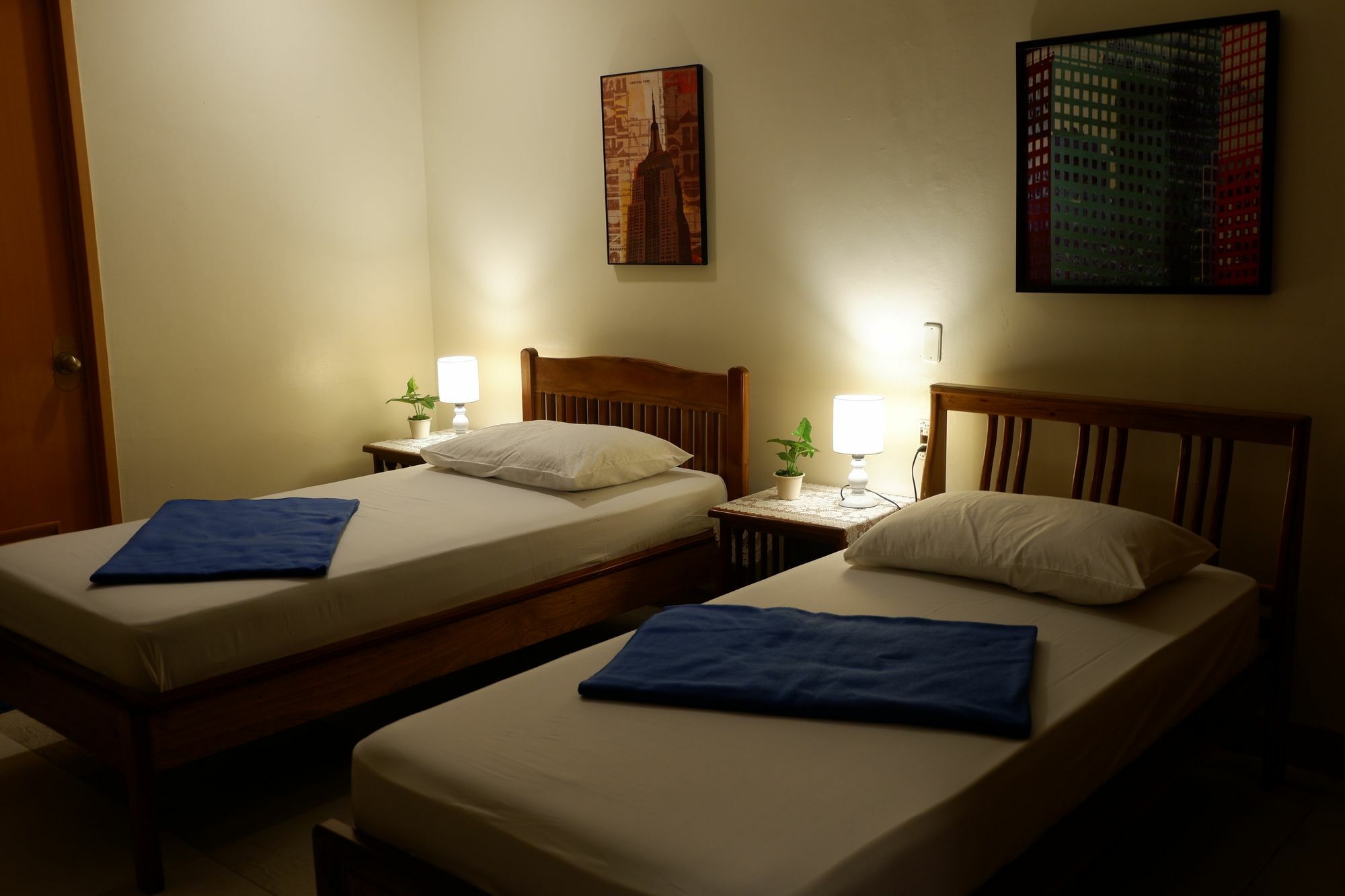 Cebu Budgetel - It Park City Center Екстериор снимка